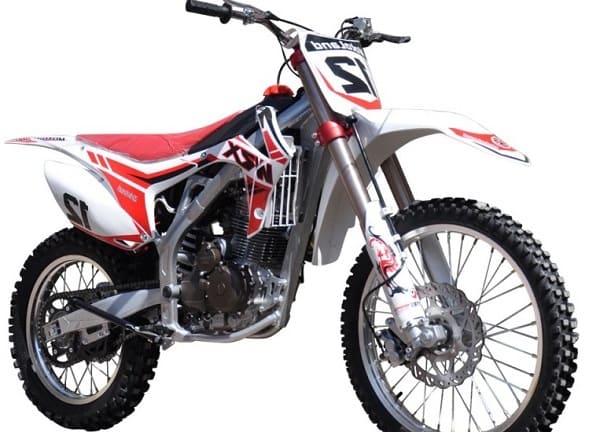 moto 250 cc de cilindrada