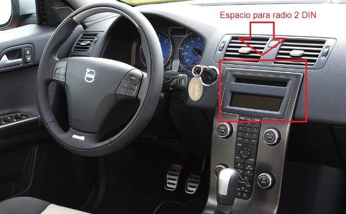 volvo s40 con espacio para radio 2 din